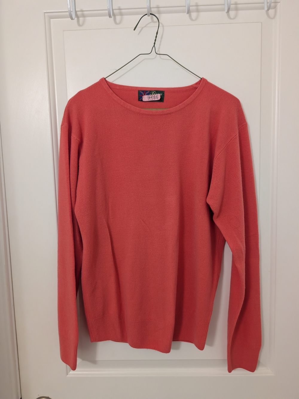 Vintage Tina Scotland 100% Pure Cashmere Coral Sweater Large